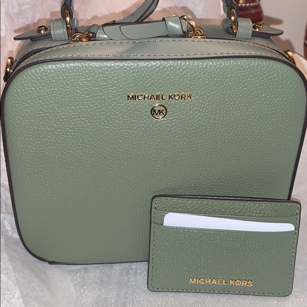 Jet Set Pebbled leather crossbody & cardcase